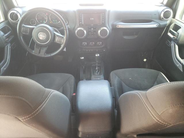 1C4BJWEG8JL816176 Jeep Wrangler Unlimited Sahara