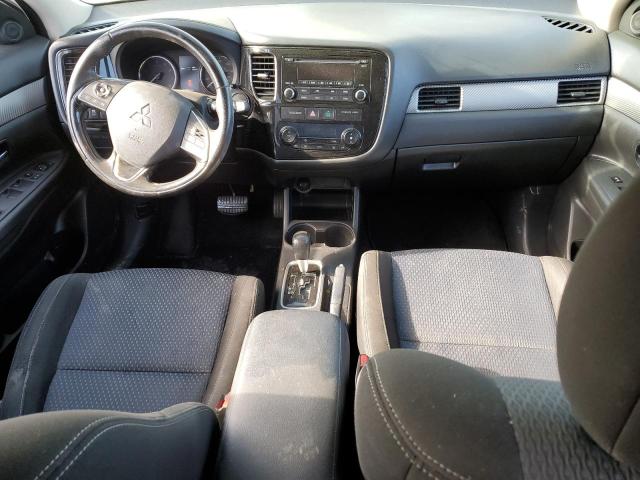 JA4AZ3A38GZ018945 Mitsubishi Outlander Se