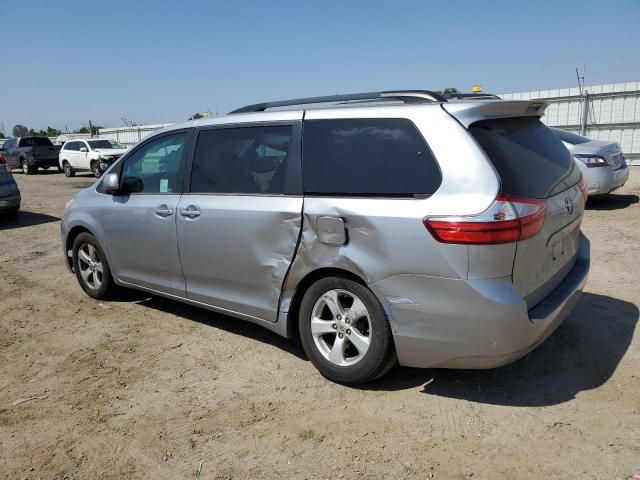 5TDKZ3DC5HS819339 Toyota SIENNA LE