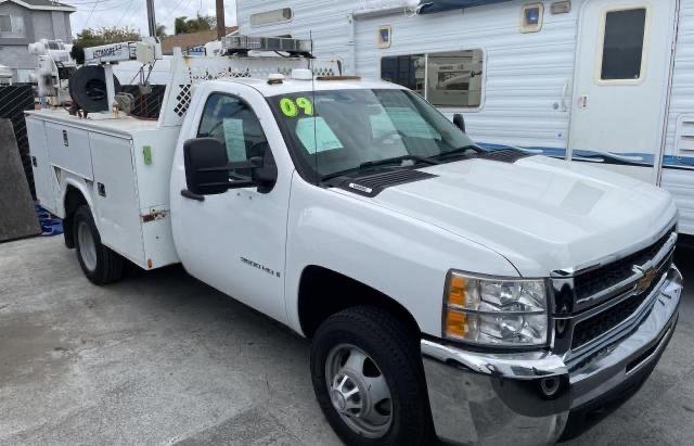 Salvage cars for sale from Copart San Diego, CA: 2009 Chevrolet Silverado C3500
