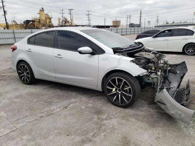 3KPFK4A72JE226945 KIA FORTE LX