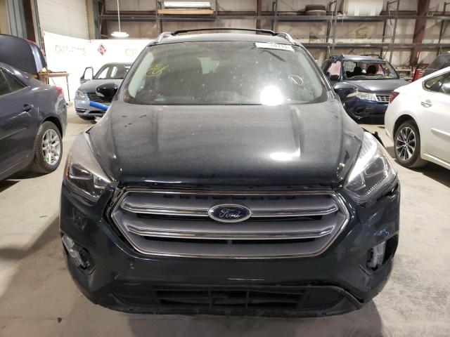 1FMCU9J93KUA77116 Ford Escape Titanium