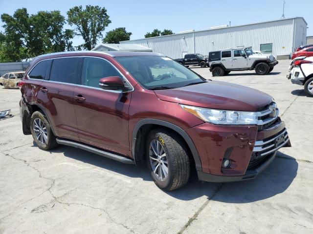 5TDJZRFH4JS821919 Toyota Highlander Se