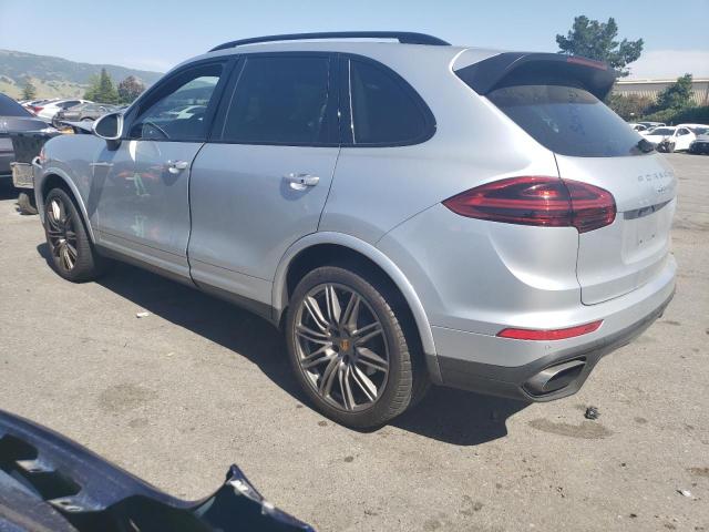 WP1AA2A20HKA82243 Porsche Cayenne