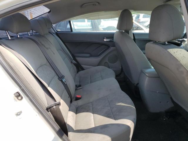 KNAFK4A6XE5154141 KIA FORTE LX