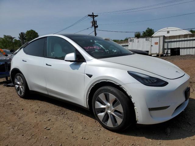 5YJYGDEE7LF049292 Tesla Model Y  4