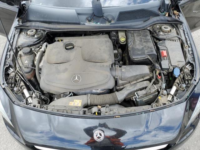 WDDSJ4EB3JN563965 Mercedes-Benz CLA 250