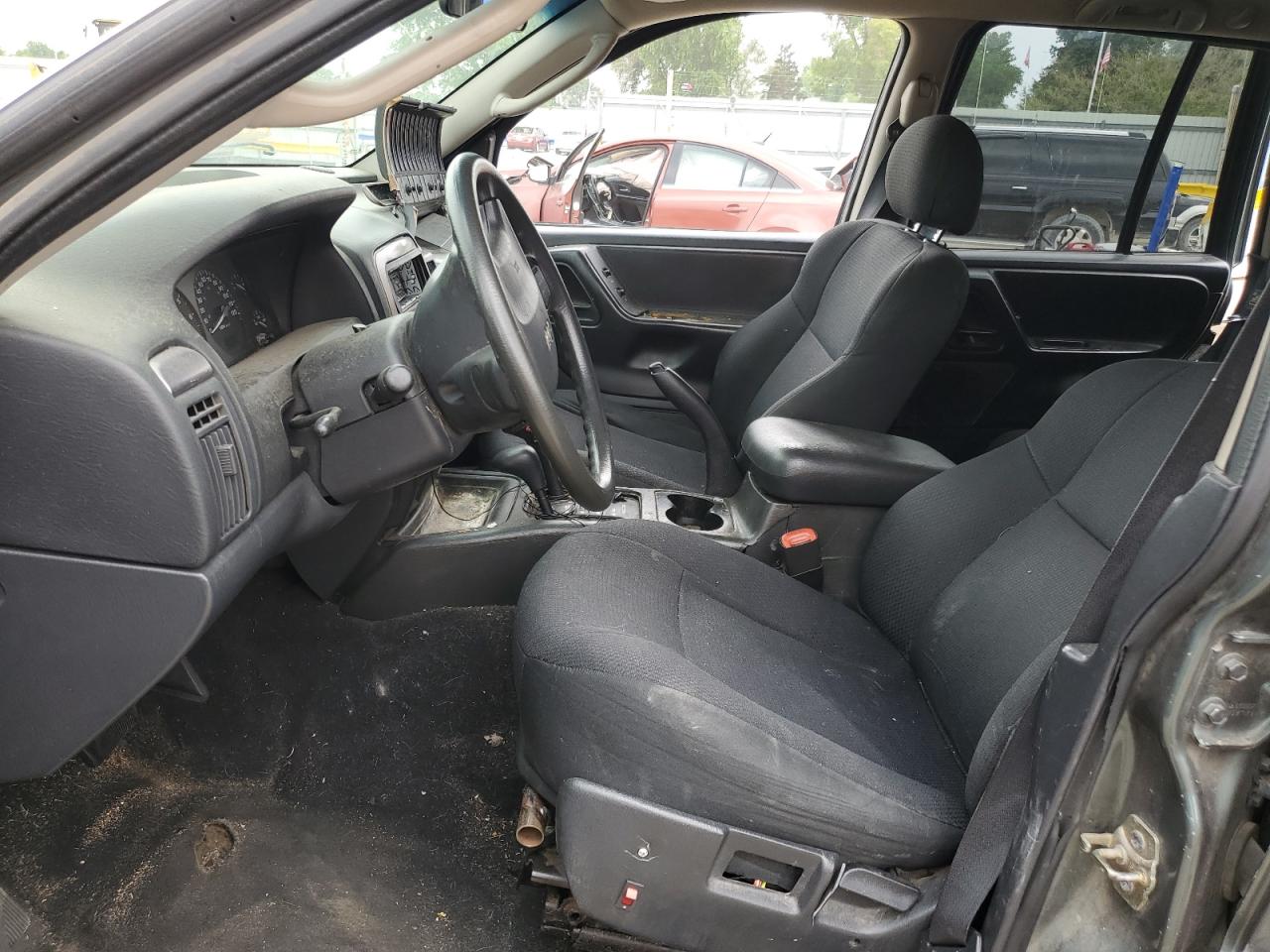 1J4GW48S82C114298 2002 Jeep Grand Cherokee Laredo