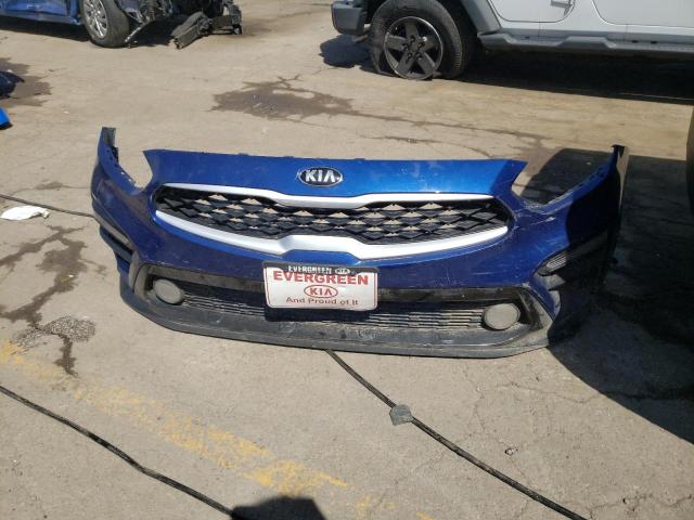 3KPF24AD8ME338031 KIA FORTE FE