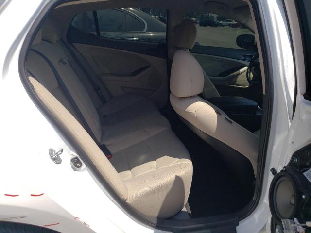 KNAGM4A78F5635711 KIA Optima Lx