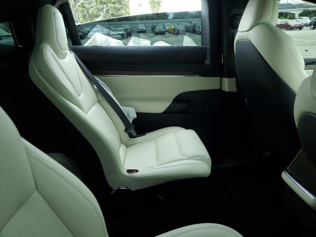 7SAXCBE52NF329266 Tesla MODEL X