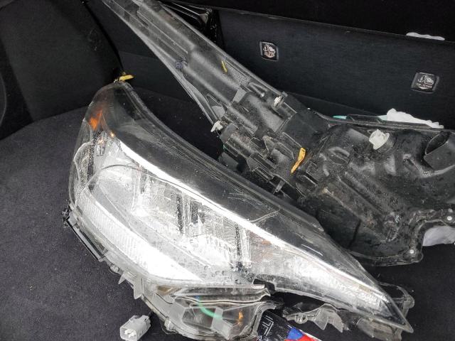 Toyota C-HR XLE 2020 JTNKHMBX7L1068373 Image 12