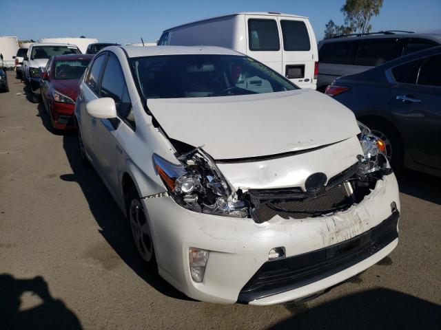 JTDKN3DU5F0453581 Toyota PRIUS
