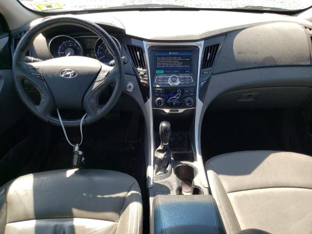 VIN: 5NPEC4AC8DH533512 Auction: COPART Lot: 53874123 Location: NJ - TRENTON 5NPEC4AC8DH533512 HYUNDAI SONATA 2013 SILVER Photo 8