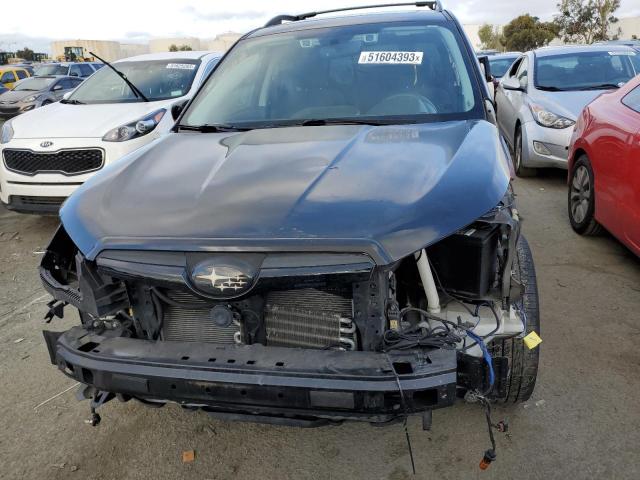 JF2SJAGCXHH473012 Subaru Forester 2.5i Premium