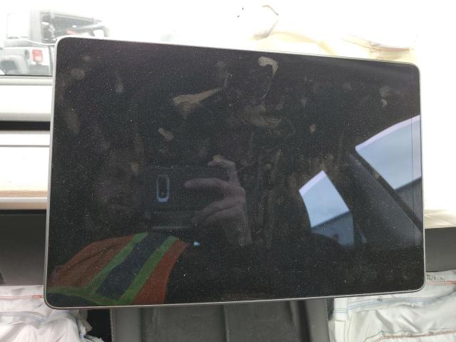 5YJ3E1EA3MF027321 Tesla MODEL 3