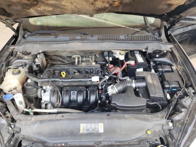 3FA6P0H72HR103235 Ford FUSION SE