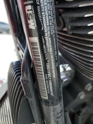 2017 HARLEY-DAVIDSON FLHR ROAD - 1HD1FBC11HB689418