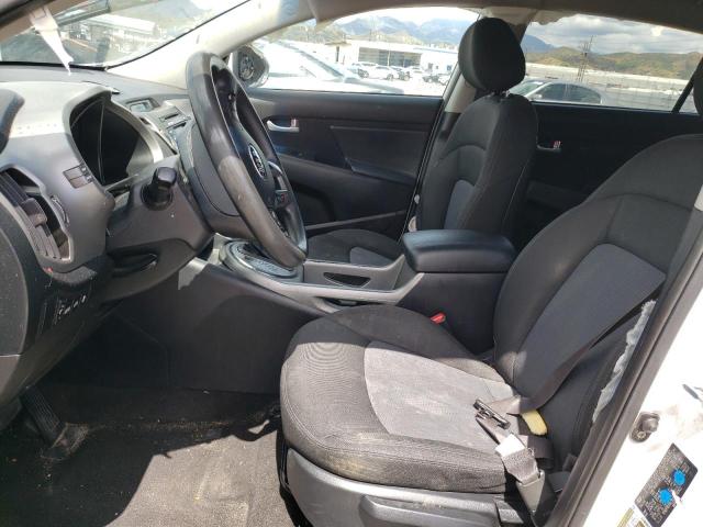 KNDPB3AC8G7838832 KIA Sportage Lx