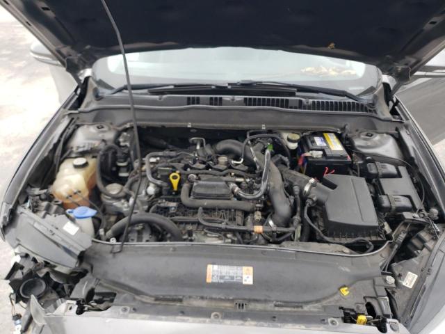 3FA6P0HD7ER137270 Ford FUSION SE