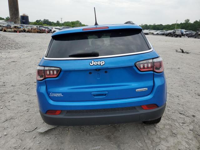 3C4NJCBBXJT105698 Jeep Compass Latitude