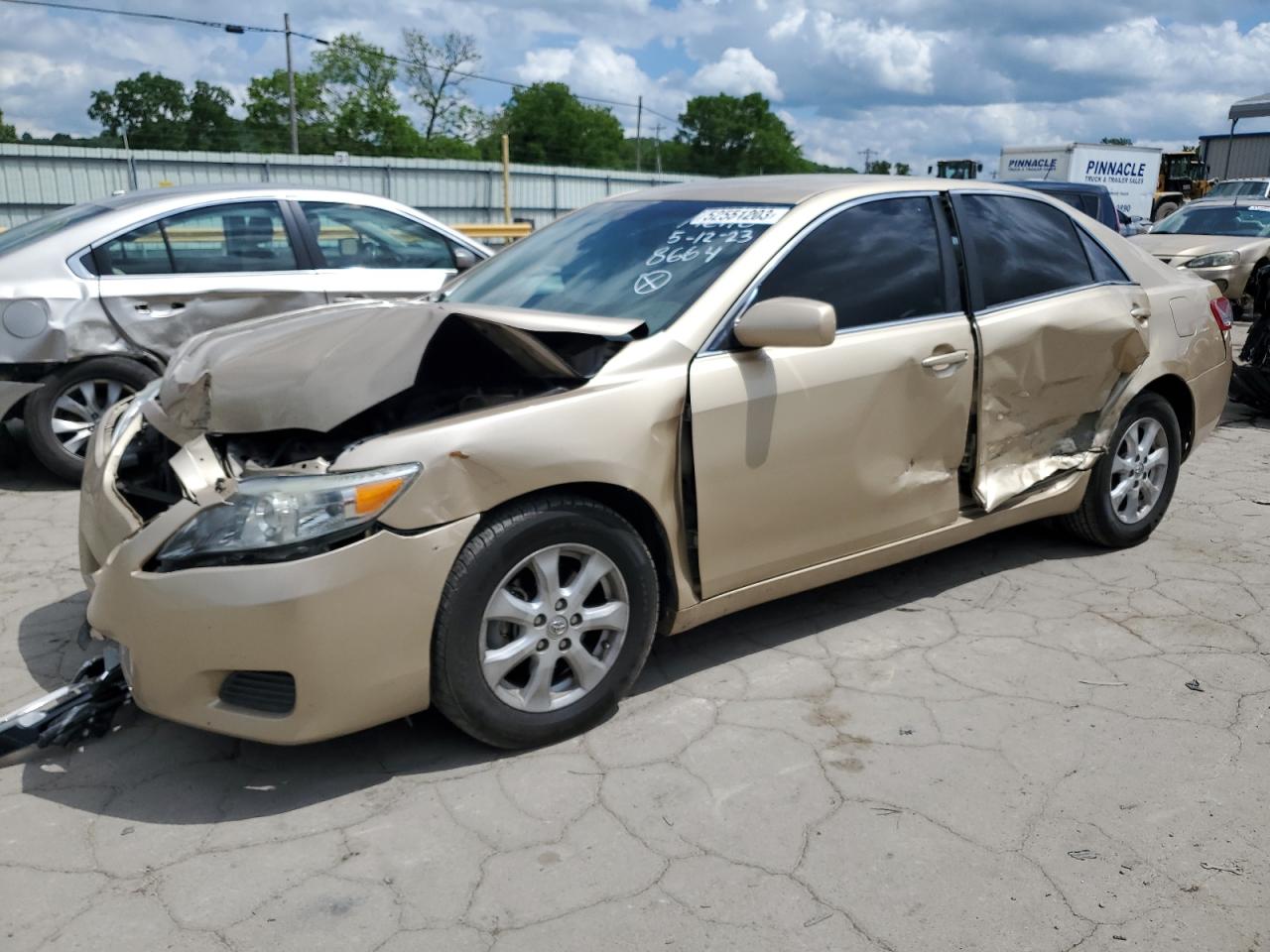 4T1BF3EK6BU218664 2011 Toyota Camry Base