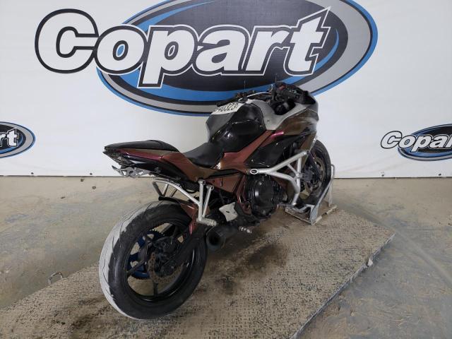 2017 KAWASAKI EX650 F - JKAEXEK11HDA00563