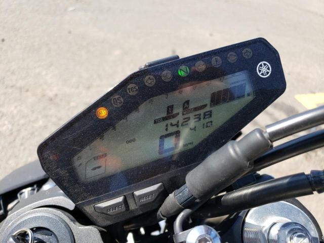 2017 YAMAHA FZ09 JYARN53E7HA000141