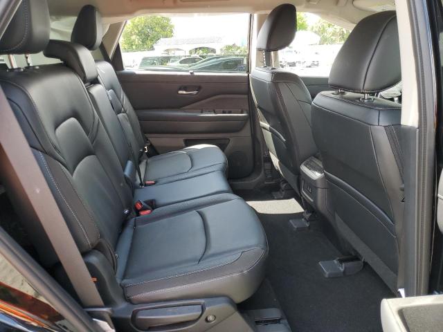 5N1DR3CC2PC240198 Nissan Pathfinder Sl