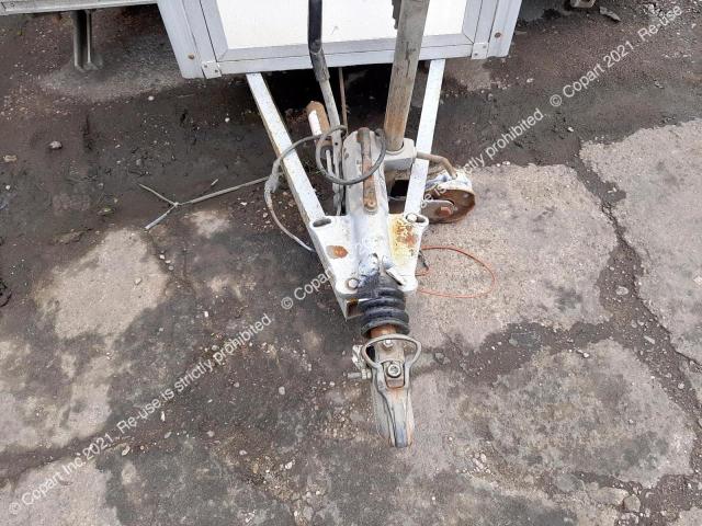 316004694 Auction: COPART UK Lot: 50185313 Location: WOLVERHAMPTON 316004694 TRAI TRAILER 2000 WHITE Photo 16