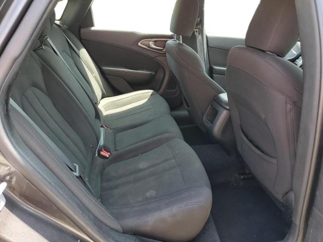 1C3CCCAB8GN152938 Chrysler 200 Limited