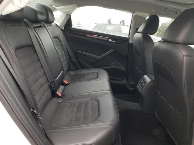 2015 VOLKSWAGEN PASSAT SEL - 1VWCT7A32FC069220