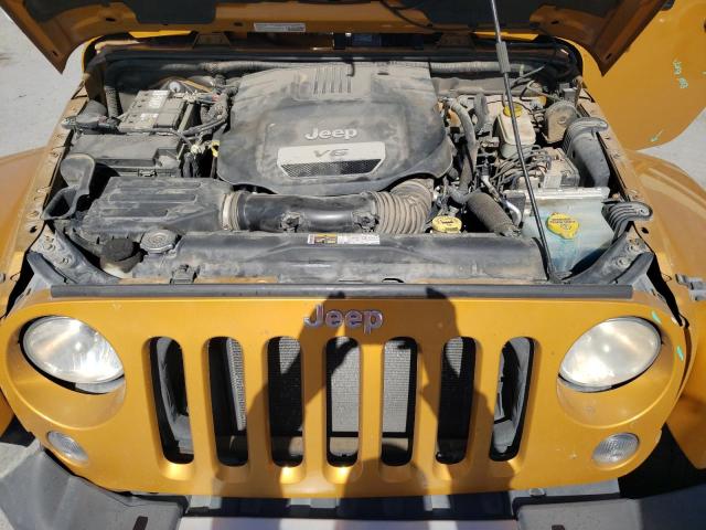 1C4BJWEG8EL189758 Jeep Wrangler Unlimited Sahara