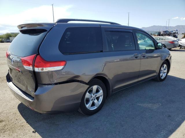 5TDKK3DC0ES499315 Toyota SIENNA LE