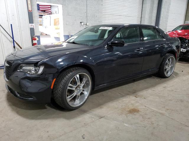 2018 Chrysler 300 Touring