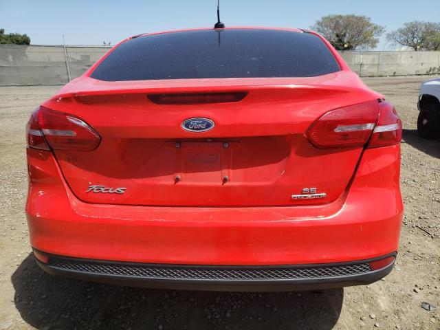 1FADP3F21FL305902 Ford FOCUS SE