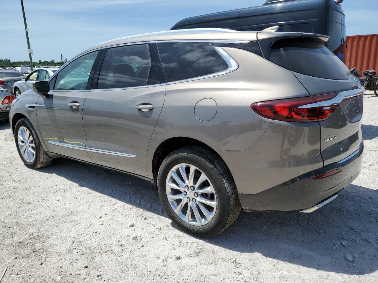 2018 Buick Enclave Premium vin: 5GAERCKW4JJ150916