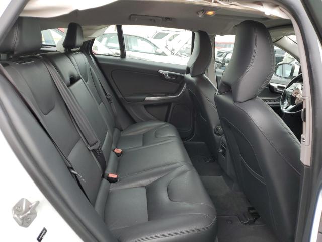YV126MEB8F1213087 Volvo V60 Premier