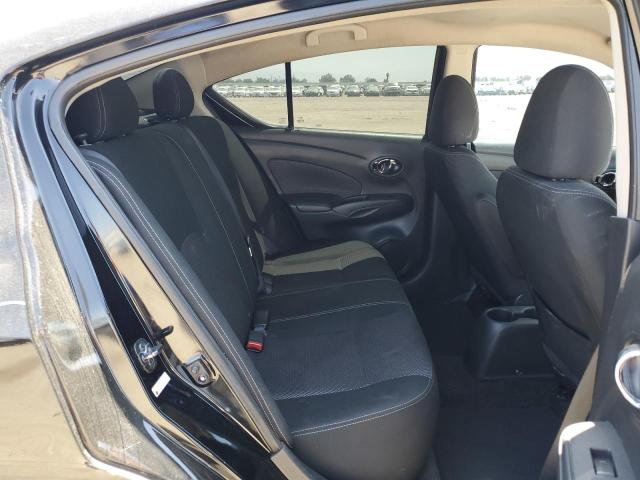 3N1CN7AP1JL853369 Nissan VERSA S