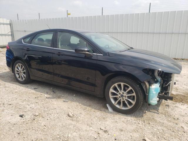 3FA6P0G79HR202586 2017 FORD FUSION, photo no. 4