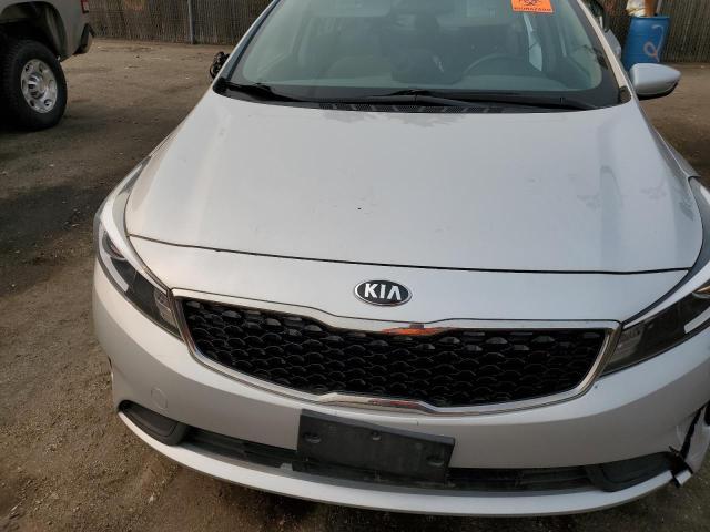 3KPFK4A75HE087145 KIA FORTE LX