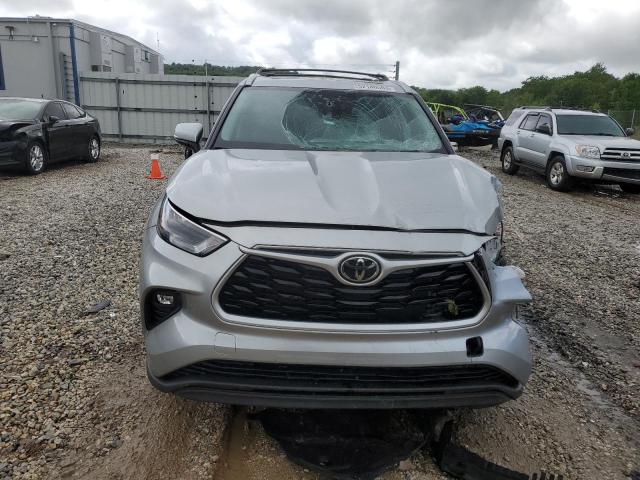 5TDGZRAH7NS122193 Toyota Highlander Xle