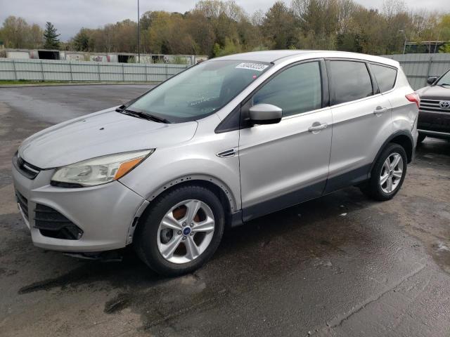 Salvage cars for sale from Copart Assonet, MA: 2015 Ford Escape SE