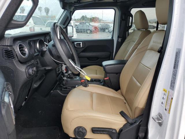 1C4HJXEG1JW117888 Jeep Wrangler Unlimited Sahara