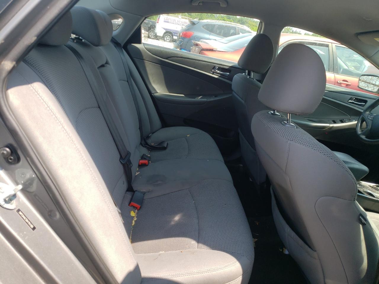 5NPEB4AC5DH764385 2013 Hyundai Sonata Gls