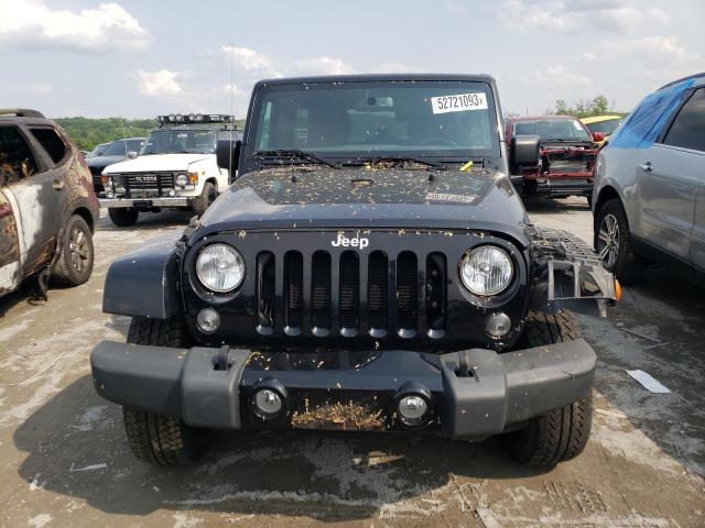 1C4BJWEG5JL840192 Jeep Wrangler Unlimited Sahara