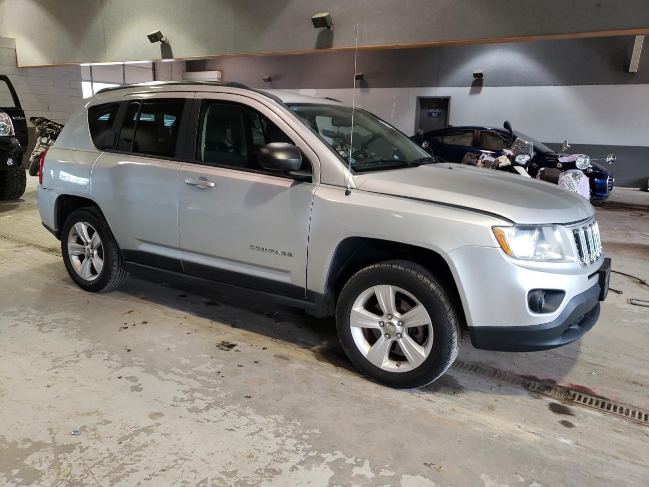 1C4NJDBB2CD511974 2012 Jeep Compass Sport