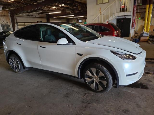 5YJYGDEE0MF078313 Tesla Model Y  4