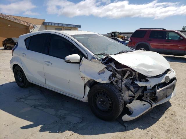 JTDKDTB32F1579744 Toyota PRIUS C