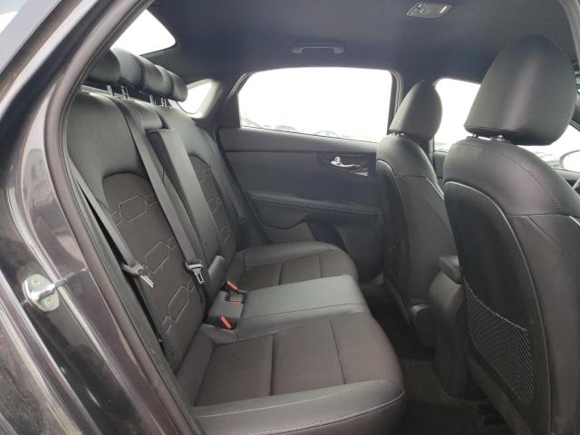 3KPF54AD2PE534347 KIA Forte Gt Line